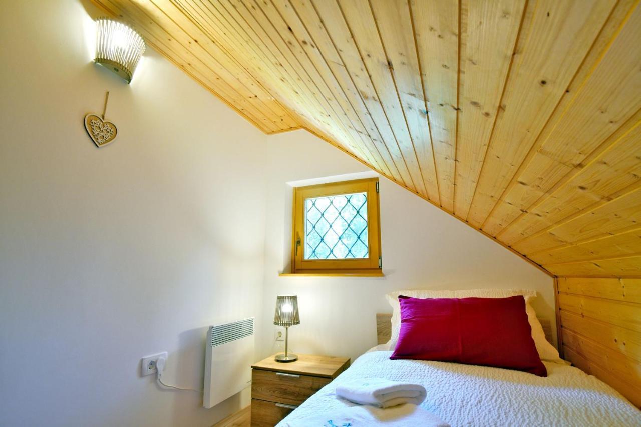 Forest House Villa Vrhnika Bagian luar foto