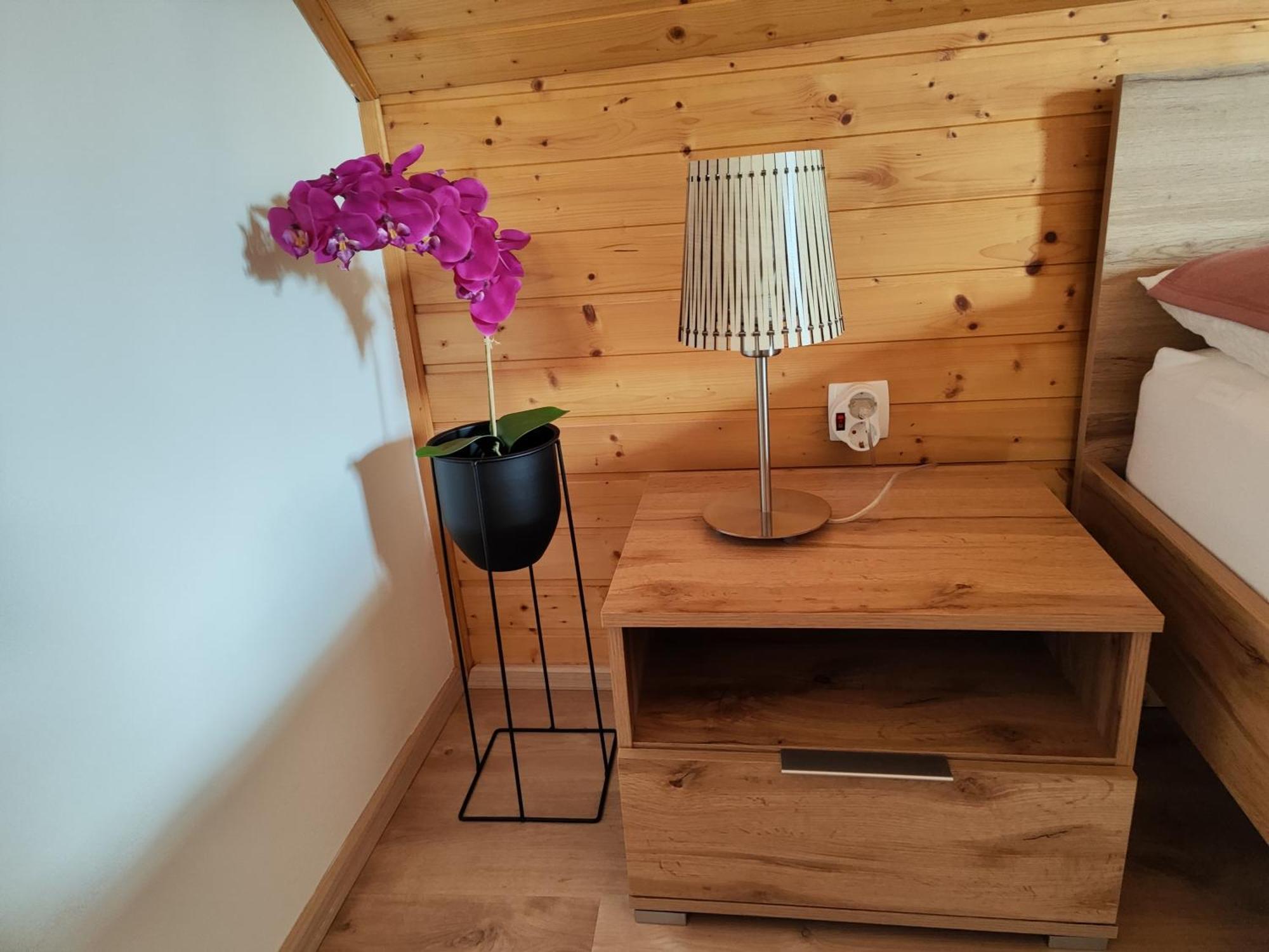 Forest House Villa Vrhnika Bagian luar foto