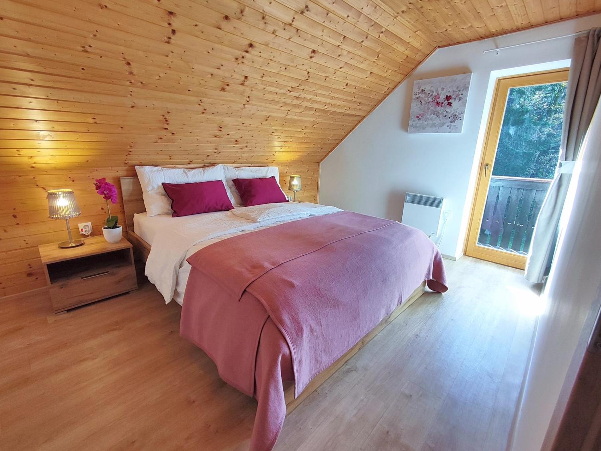 Forest House Villa Vrhnika Bagian luar foto